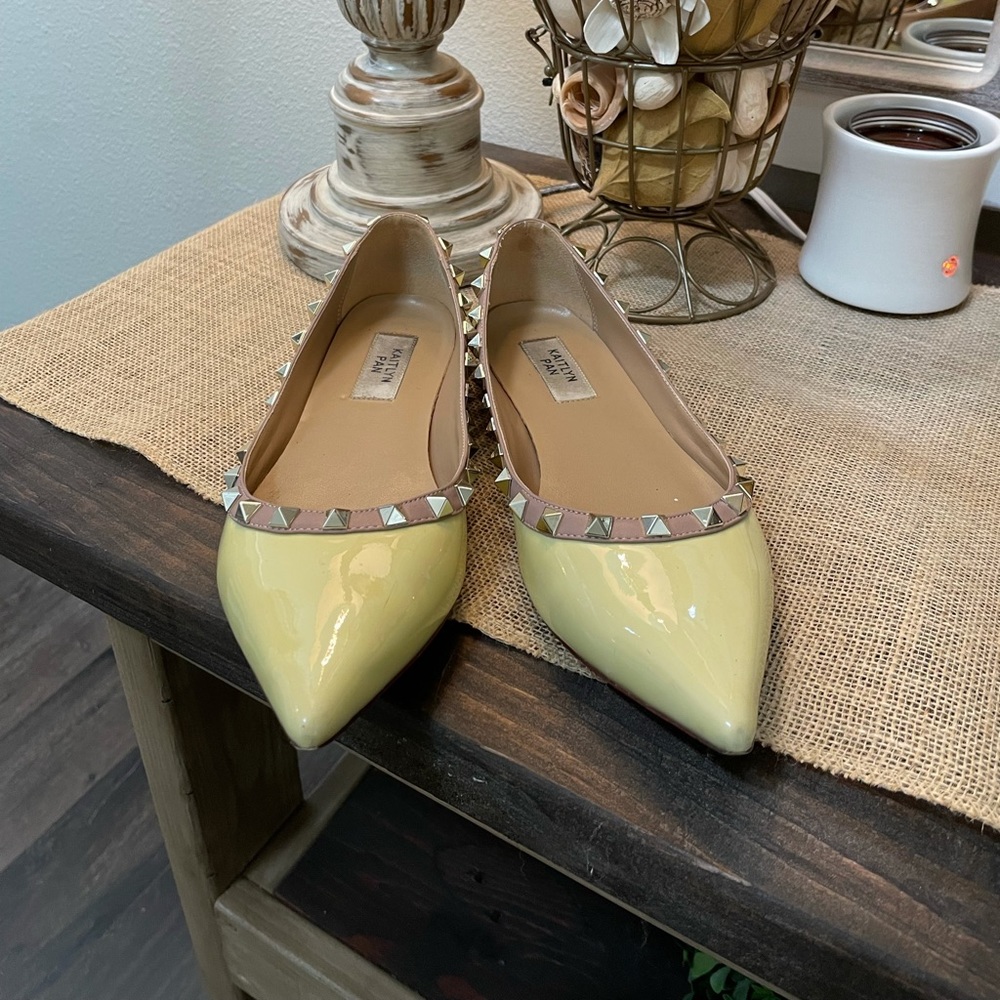 Kaitlyn Pan Rockstud Flats